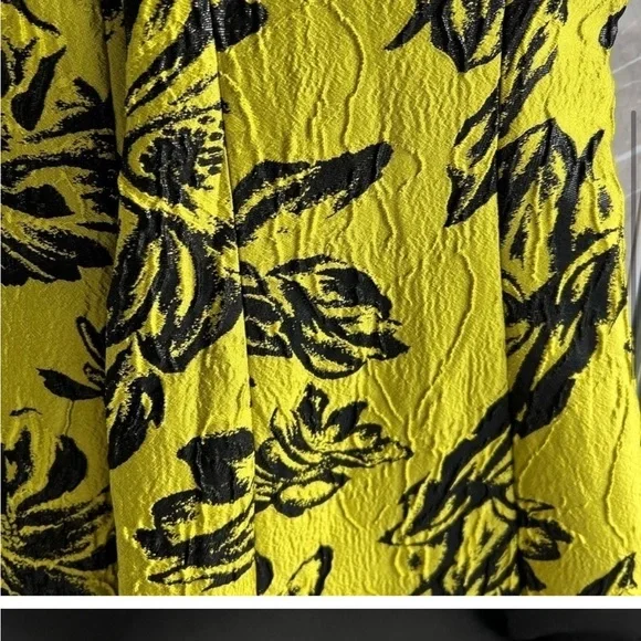 ALICE + OLIVIA Tayla Structured Jacquard Mini Dress